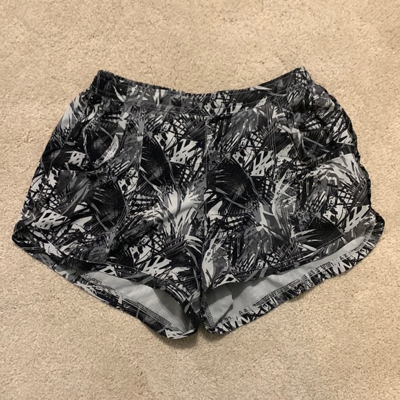 Athleta running shorts - Picture 1 of 4